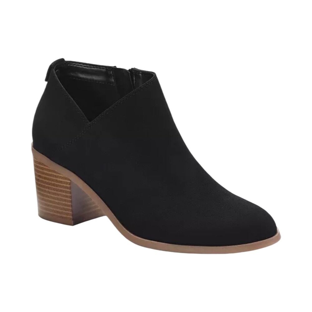 NWOB Style & Co Felaa Black Bootie Asymmetrical V‑Notch Round Toe Block Heel 7
